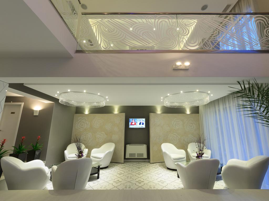 Agusta Hotel, Garden & Spa Veliko Tŭrnovo Eksteriør bilde