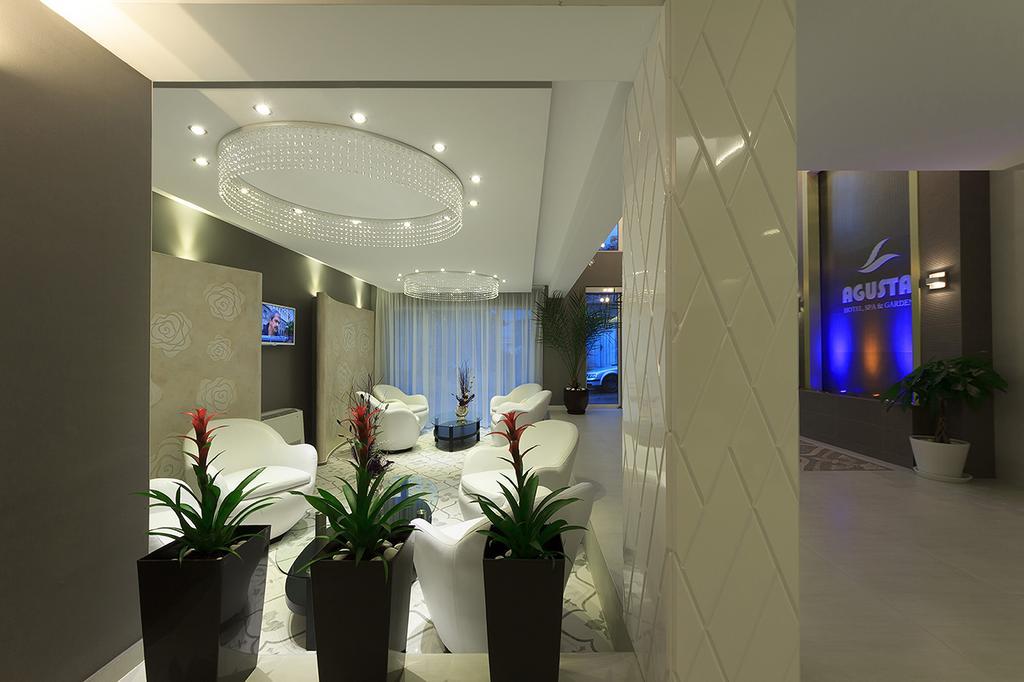 Agusta Hotel, Garden & Spa Veliko Tŭrnovo Eksteriør bilde